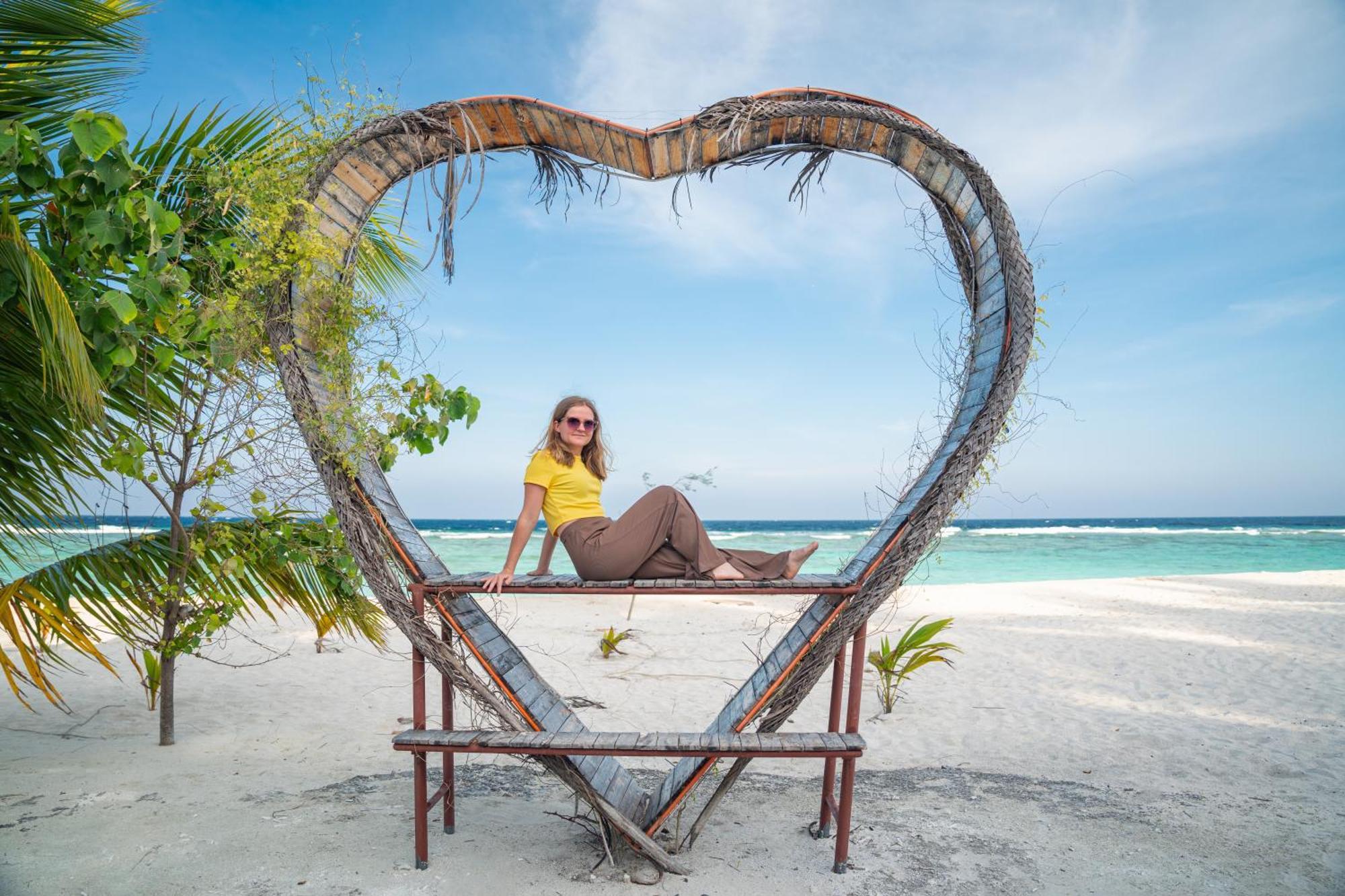 Turtle Maldives - Your Gateway To The Beach & Marine Adventures Await! Omadhoo Eksteriør bilde